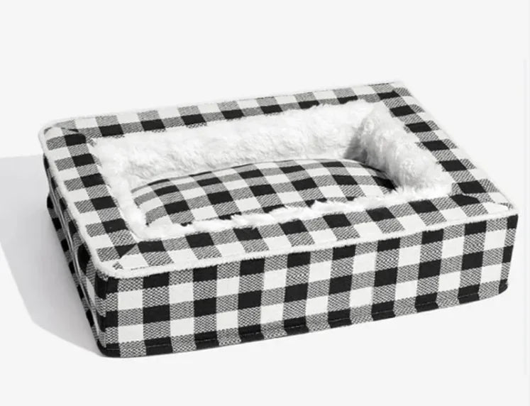 Universal Plaid Pet Bed